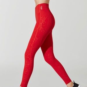 New Dark Red Lululemon x Barry’s Bootcamp Leggings